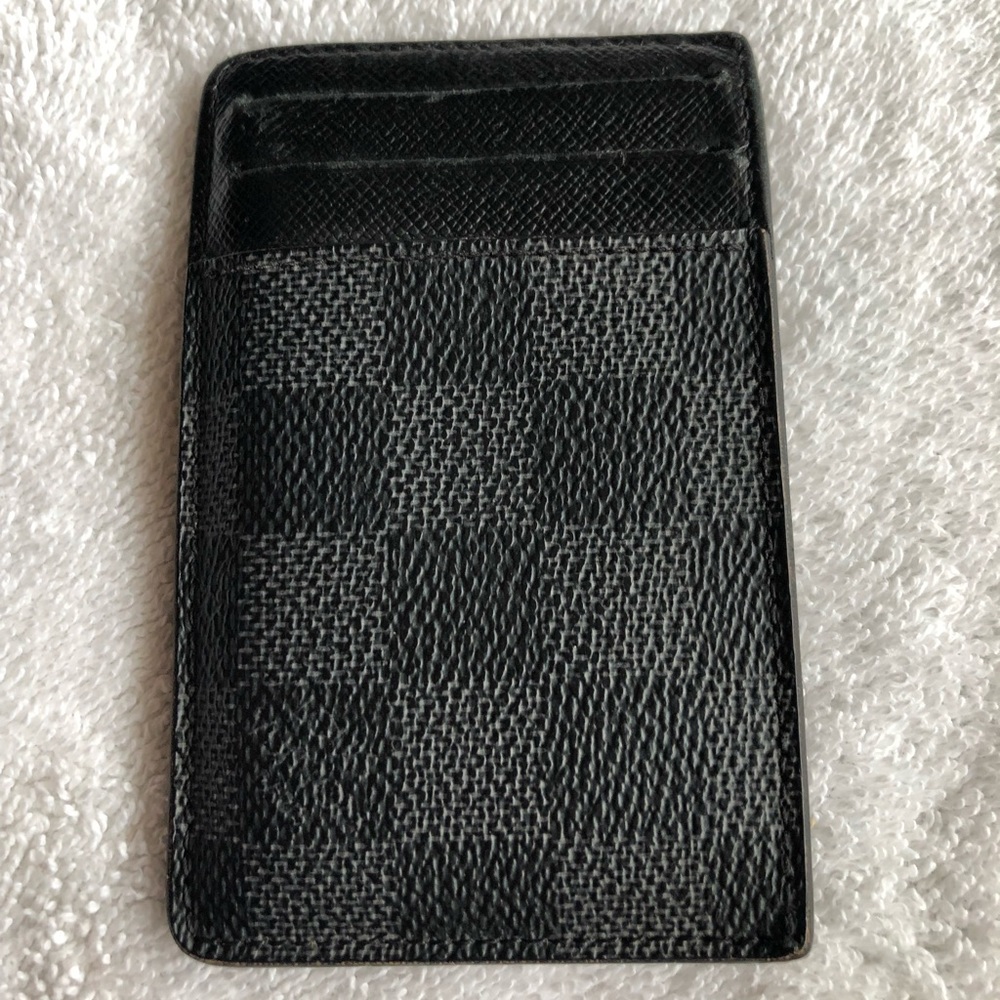 Used AUTHENTIC Louis Vuitton card holder